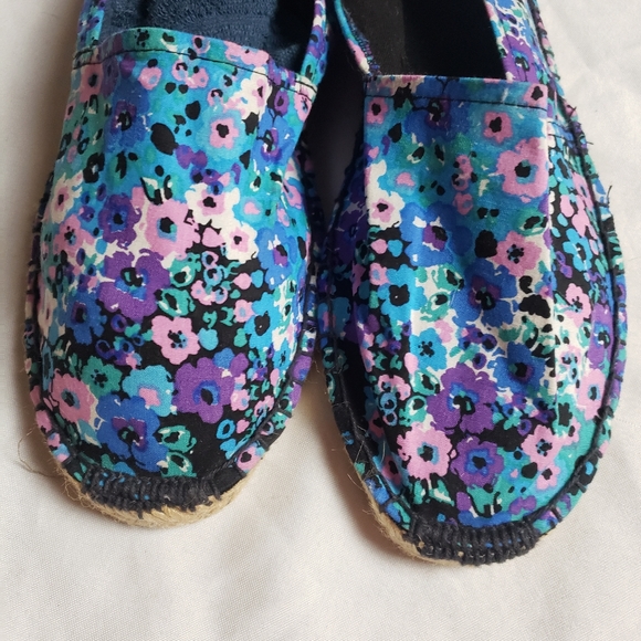 Copelli New York blue purple floral espidrille slip on shoe size 40 - Picture 3 of 8